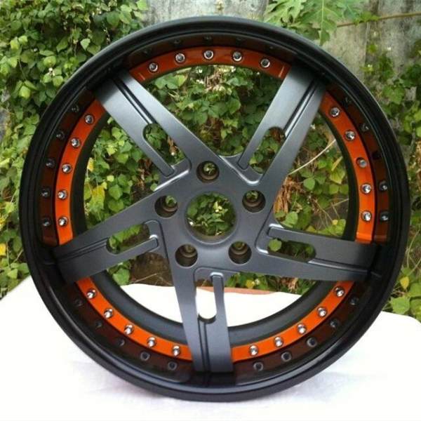 Aftermarket Custom Forged 3-piece wheels Gunmetal Center Black Rim