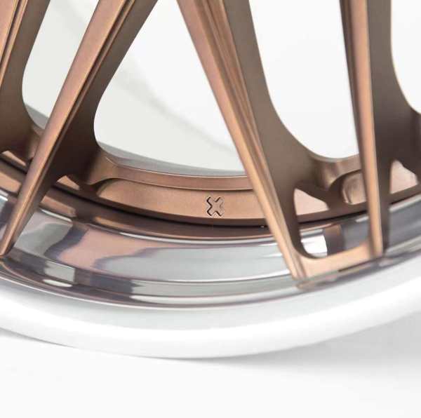 Staggered Design Anodized Bronze Or Golden Center Polish Barrel Step Lip