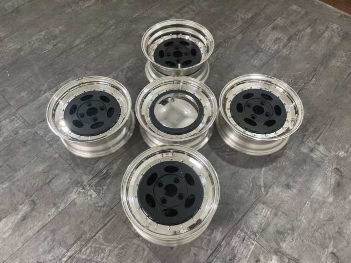Suitable For GM Wuling EV 14x5J Mirror Polished Spoke Cover 3-piece Wheels
