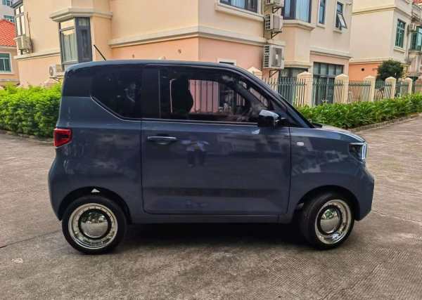 Suitable For GM Wuling EV 14x5J Mirror Polished Spoke Cover 3-piece Wheels