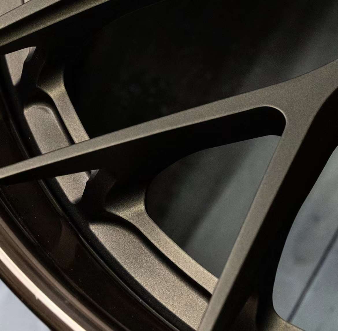 Replica ANRKY 19 Inch Wheels For Center Lock Anodized Titanium Center Anodized Bronze Rim