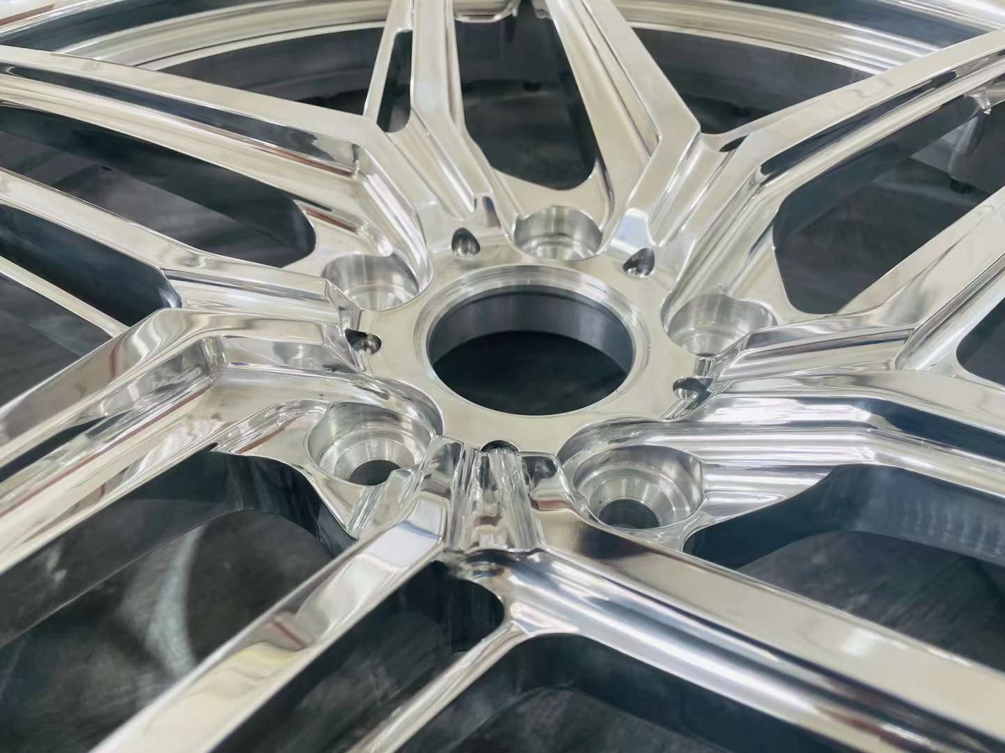 Five Pointed Star Design For Torsion Of Full Polished Forged 3 Piece Wheel 22 INCH
