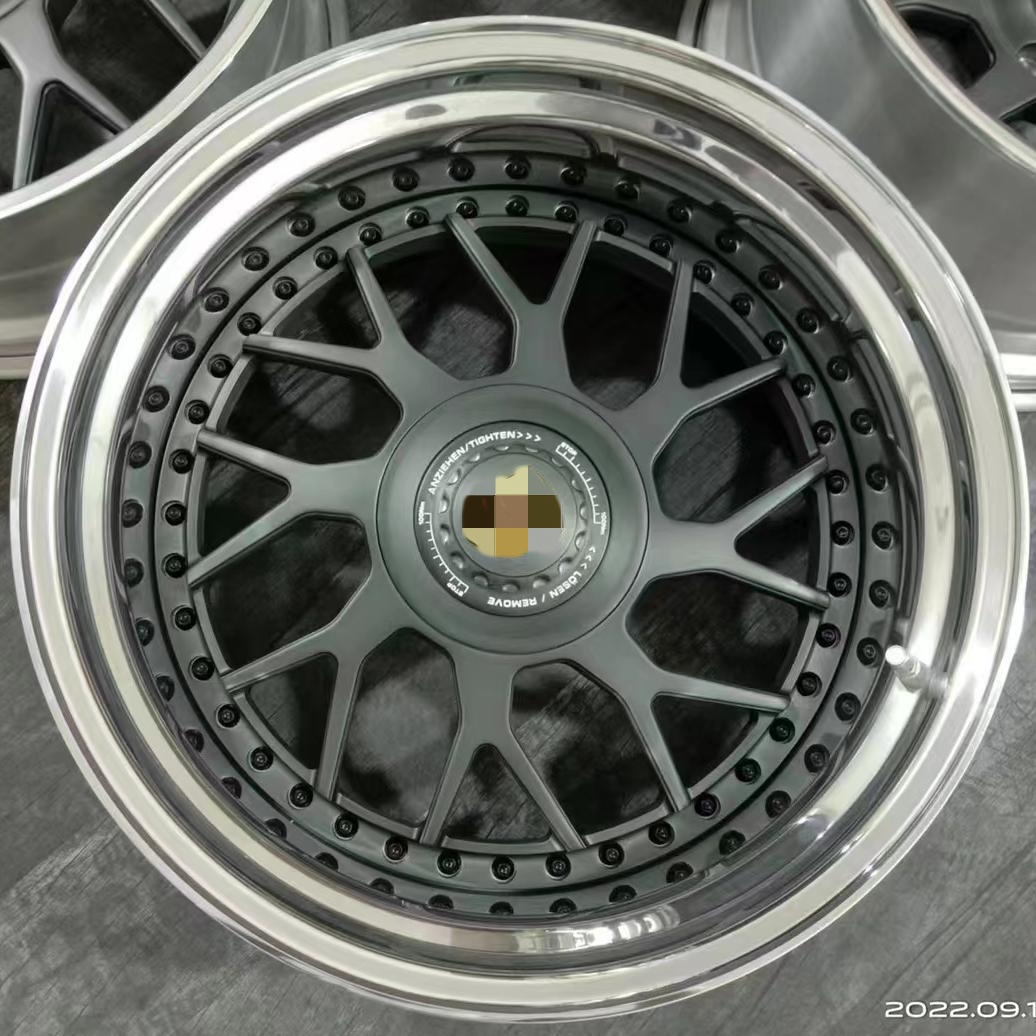 Porsche Classic Deep Dish Design 3-piece Wheels False Center Lock 15 inch