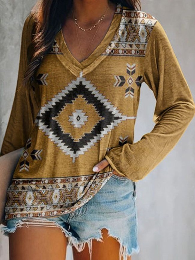 Women's Vintage Aztec Pattern Casual Long-Sleeved T-Shirt