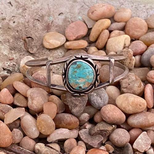 Vintage 1960s Navajo cuff Bracelet with Natural Turquoise