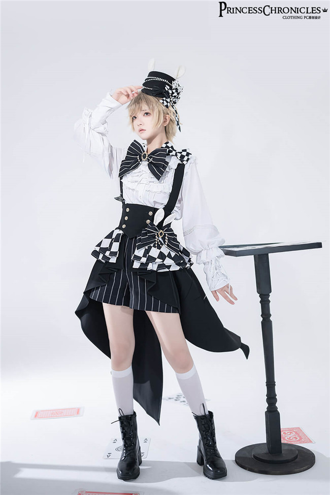 Princess Chronicles~Functional Rabbit~Handsome Gothic Lolita Pantsuit M / Jacket