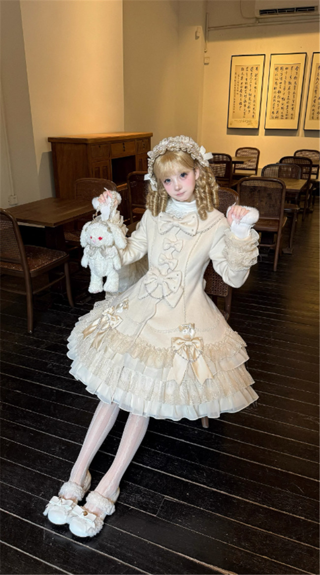 White Bird Pearls Bowknots Sweet Lolita Coat- My Lolita Dress White Bird Pearls Bowknots Sweet Lolita Coat- My Lolita Dress