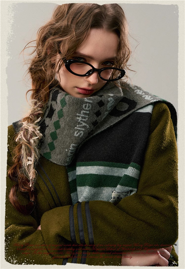 Kyouko & Harry Potter Collaborated Vintage College Scarf Harry Potter Cosplay