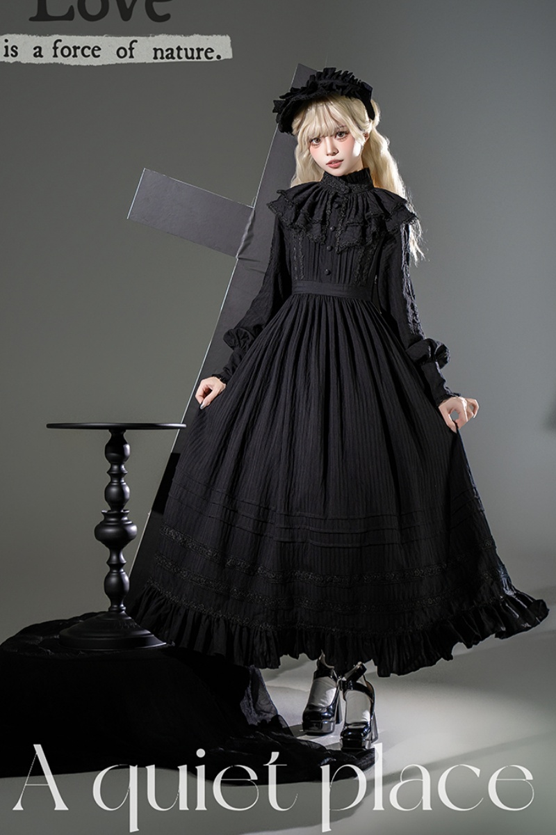 【ほぼ未使用】SHIRO FAVOURITE DRESS 706679a8c651b4f7.jpg