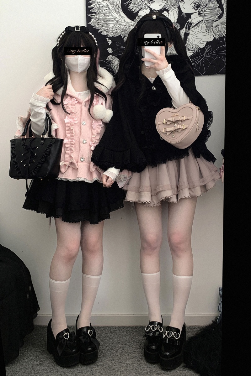 keitty*016*017双子コーデセット 3カラー 量産型 地雷系 双子コーデセットアップ フリル×レースジップ