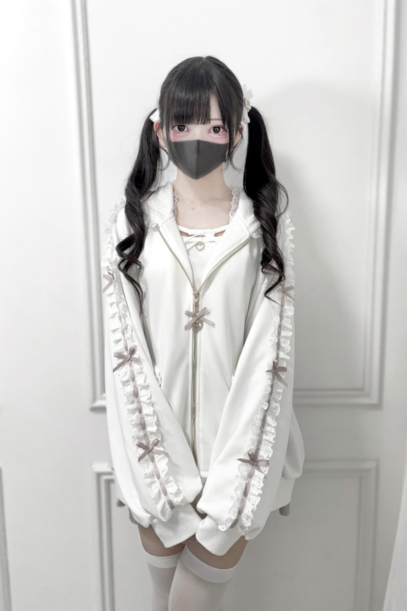 Nek Kuro Lacework Hooded Coat Jirai Kei Clothes
