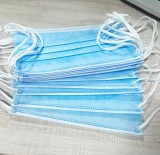 50pcs Disposable 3-Layer Non-woven Breathable Earloop Face Mask