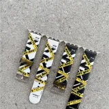 OFF-WHITE close down Apple watch strap