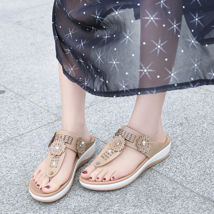 stylish sandals 2020