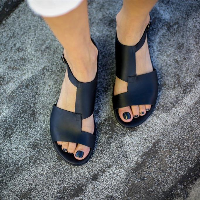 Women Chic Black Artificial Leather Sandals