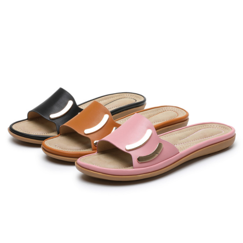 2020 New And Fashional Woman Casual Beach Sandals