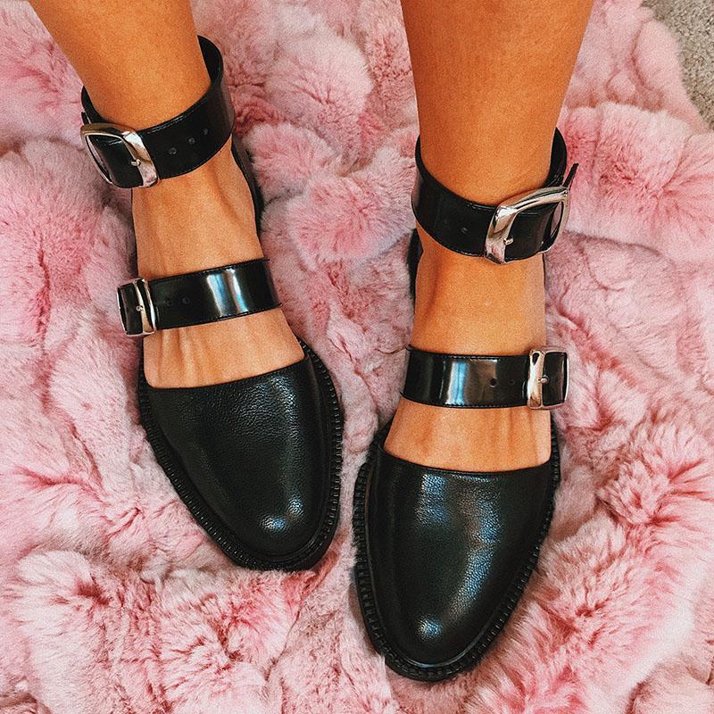 trendy flats 2019