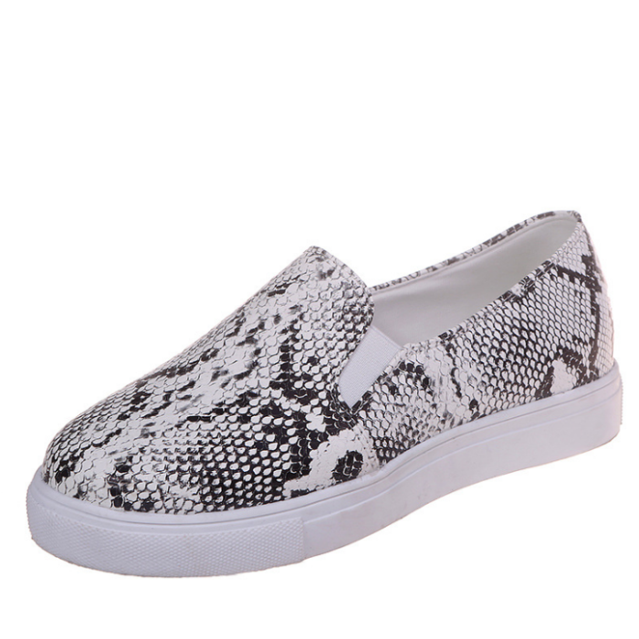 2020 New And Fashional Woman Colorful Snake Skin Sneakers