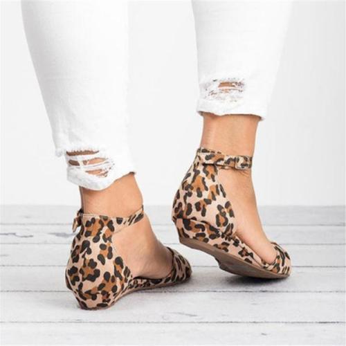 Casual Leopard Adjustable Buckle Sandals