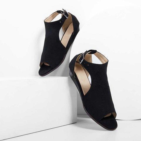 Women Plus Size Wedges Ankle Strap Peep Toe Wedge Sandals