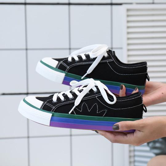 plain flat round toe casual sneakers