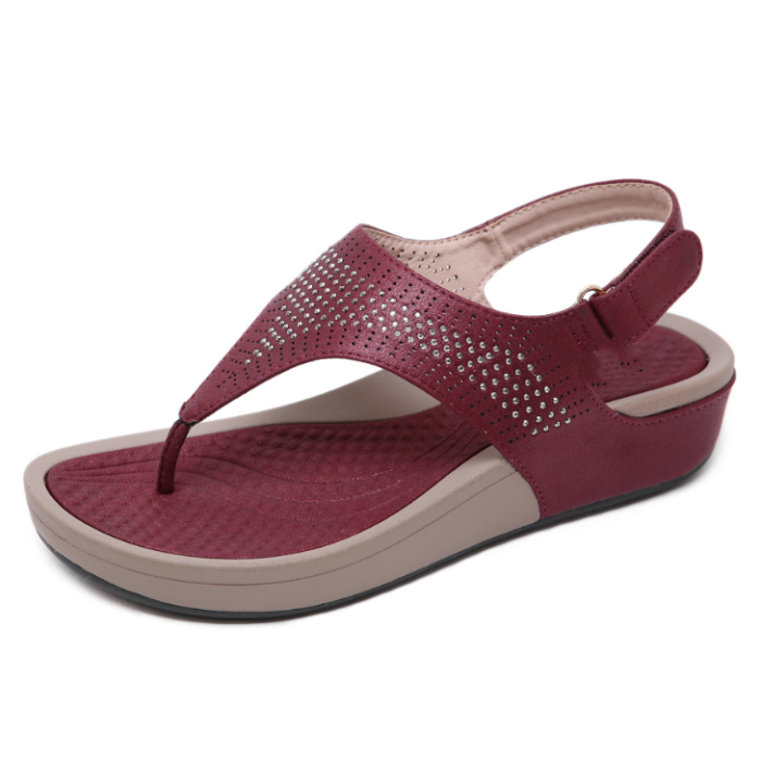 2020 New And Fashional Woman Comfortable Seaside Sandals