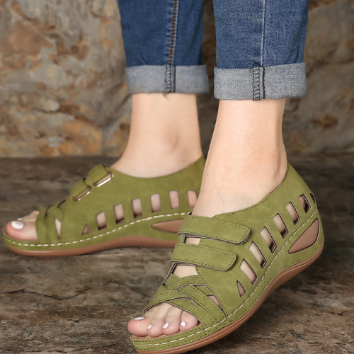 2020 New And Fashional Women Peep Toe Hollow Out Breathable Casual Wedges Sandals