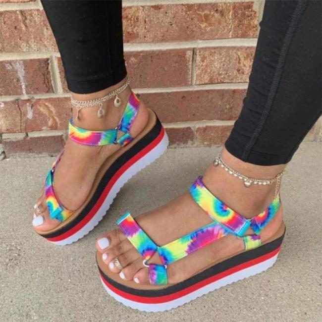 open toe strappy platform sandals
