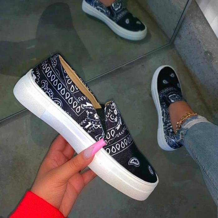 Women Fabric Characteristic Pattern Slip On Platform Skate Loafers Sneakers