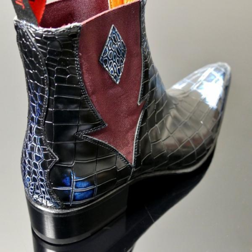 Men's Carved Pointed Toe Crocodile Chelsea Boots