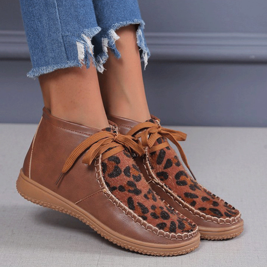 US$ 37.79 - Round Toe Leopard Print Comfortable Flat Boots - www.lokeeda.com
