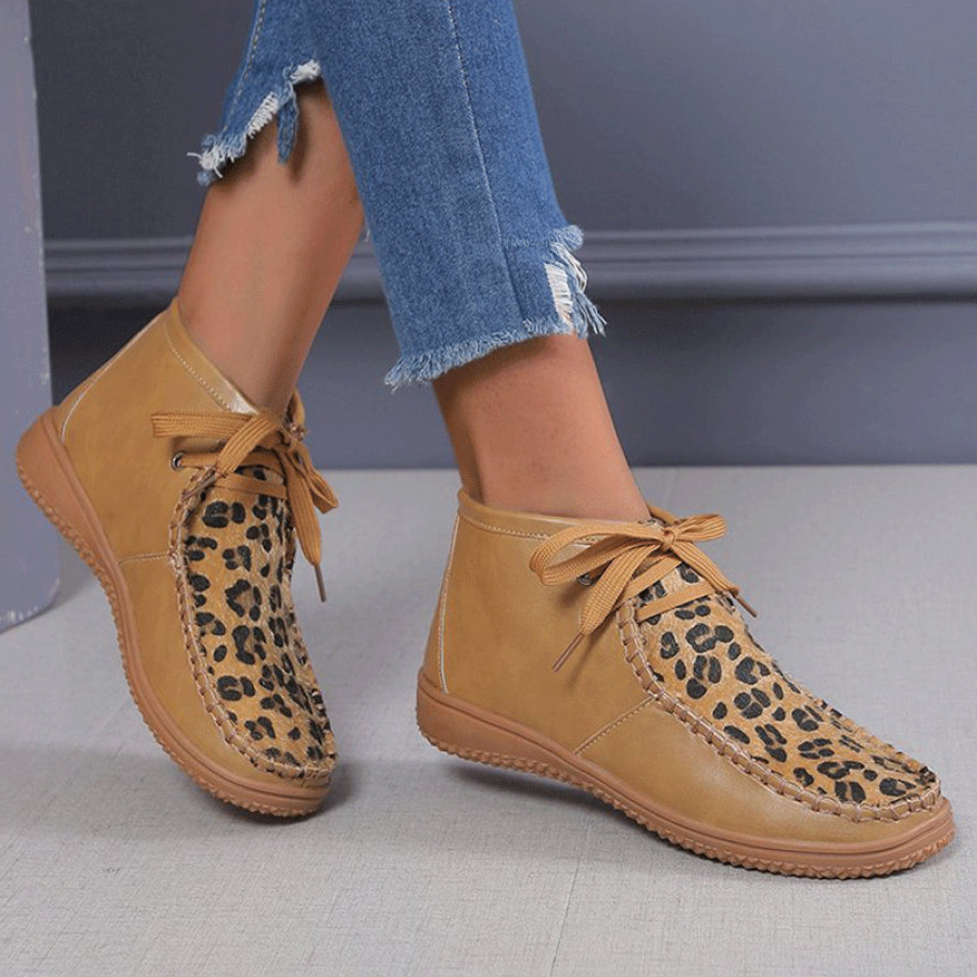 US$ 37.79 - Round Toe Leopard Print Comfortable Flat Boots - www.lokeeda.com