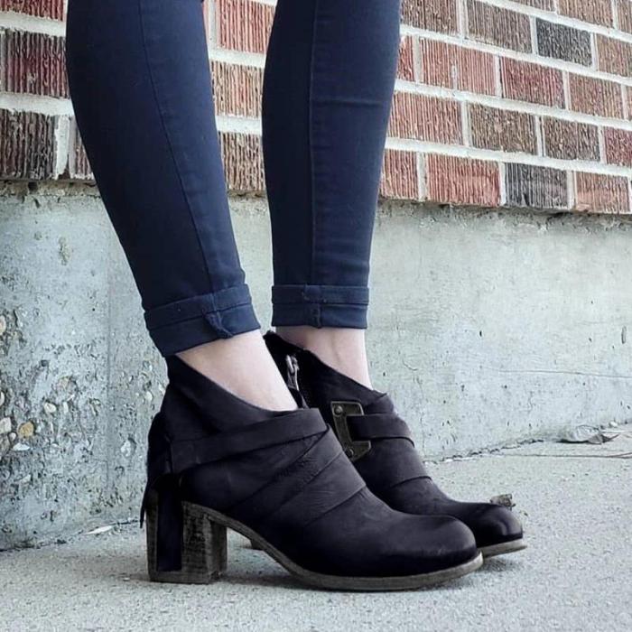 Women Stylish Irregular Rope Decor Zipper Chunky Heel Boots