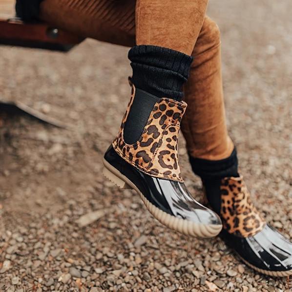 plain flat round toe casual outdoor mid calf flat boots