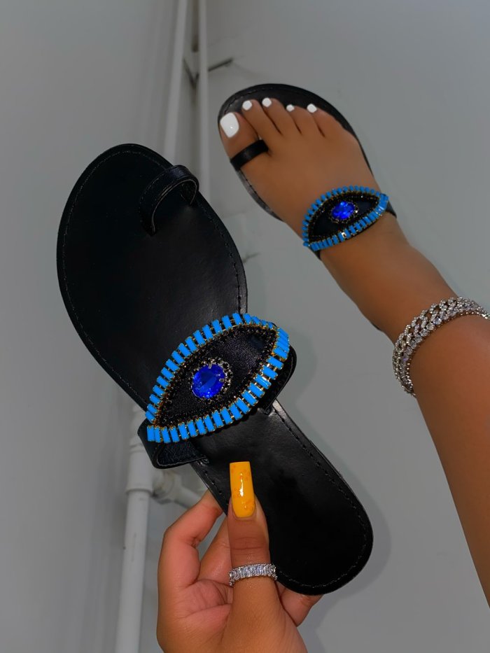 Slip-On Toe Stopper Ring Beaded Sandals