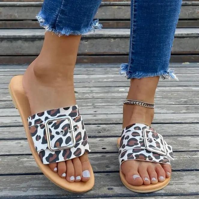 Women’s Fashionable And Comfortable Leopard Print Slippers
