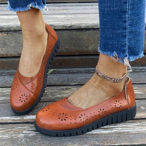 Women Solid Color Flowers Pattern Hollow Out Slip On Flats