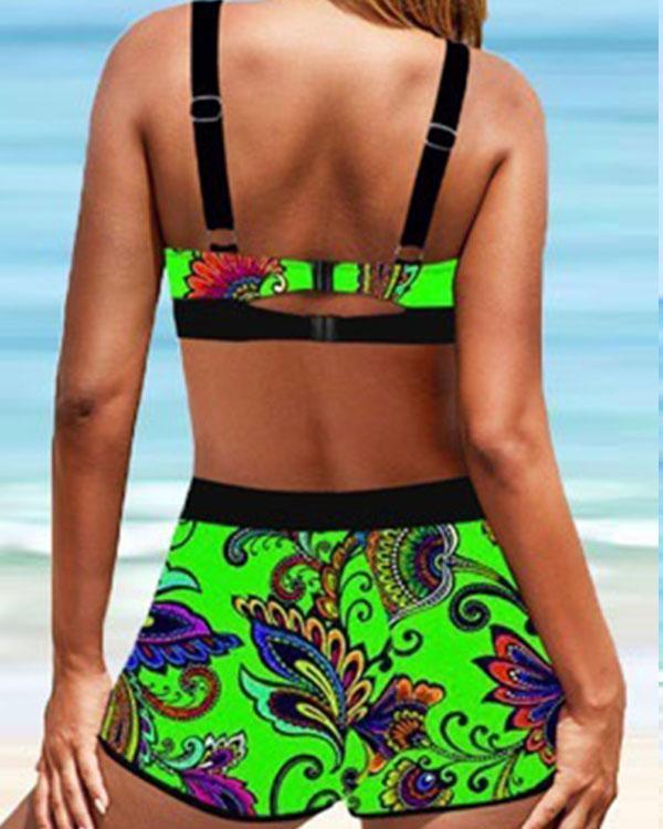 Plus Size Tropical Print Lace Up Halter V-Neck Bikini Set