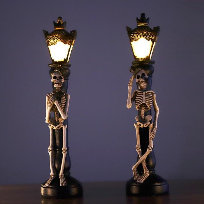 2Pcs Halloween Miniature Street Lamp