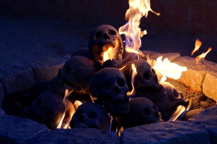 Last Day 50% OFF-Ceramic Imitation Human Skull Fire Log, Halloween Fire Pit Skulls