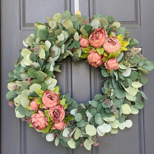 Modern farmhouse eucalyptus wreath