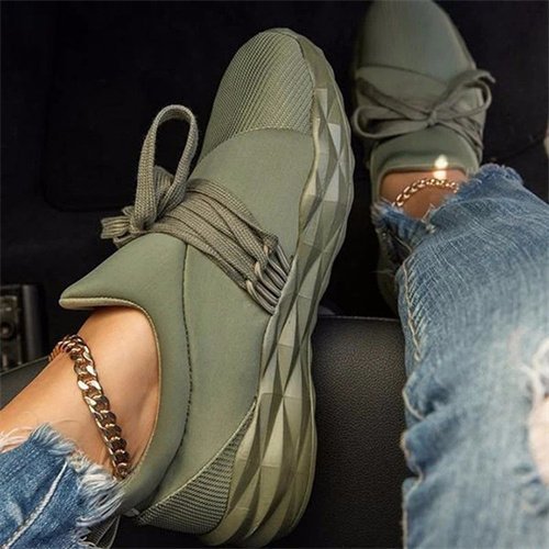 Mesh Breathable Hollow Knitted Rrunning Women's Flat Heel Sneakers