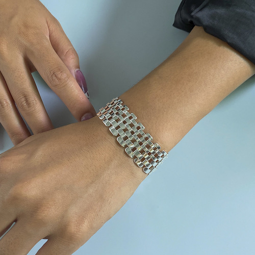Fashion Wide-Sided Geometric Bracelet
