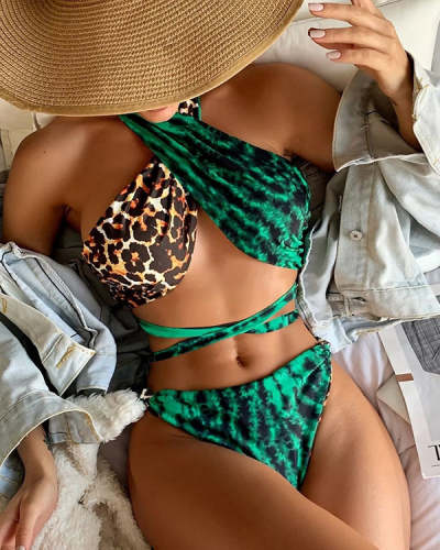 Ladies Leopard Bikini Swimwear