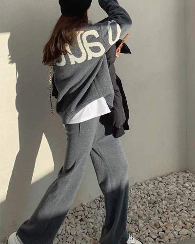 Loose all-around tracksuit
