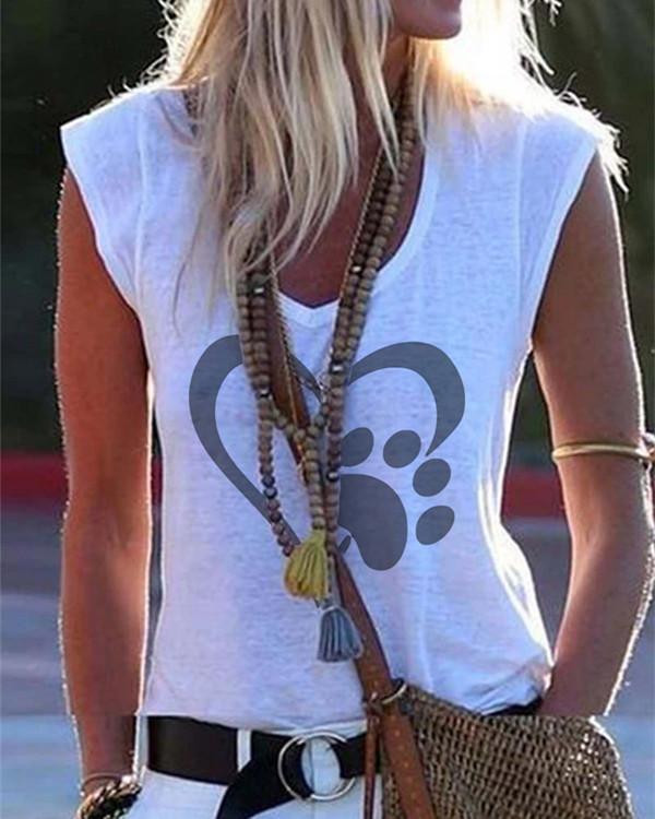 Graphic Print Paneled V-neck Sleeveless Casual T-shirt