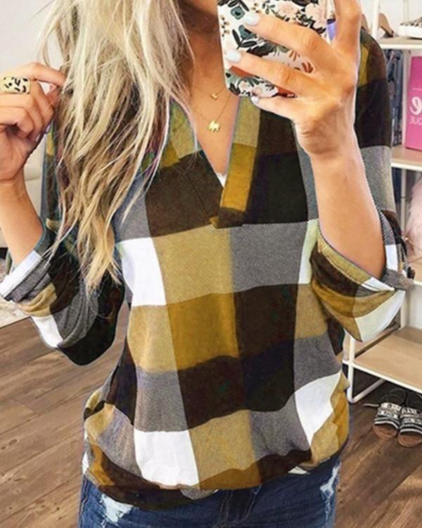 Plaid V-neck Long Sleeve T-shirt