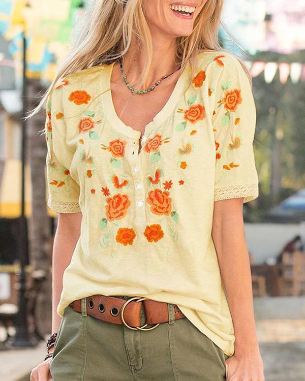 Women's Trendy and Delicate Embroidery T-shirt