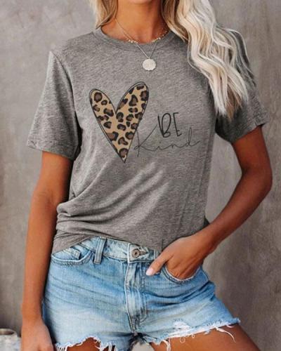 Women's T-shirts Leopard Heart-shaped Letter Print T-shirt