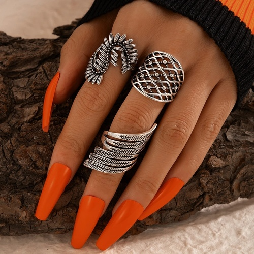 Retro personality 4PCS Ring Set